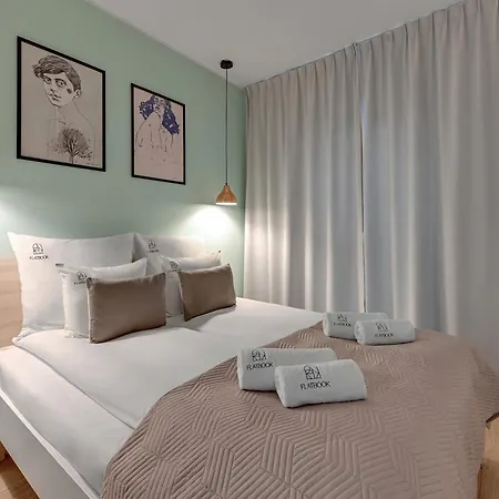Apartment Flatbook - Center 6b,c