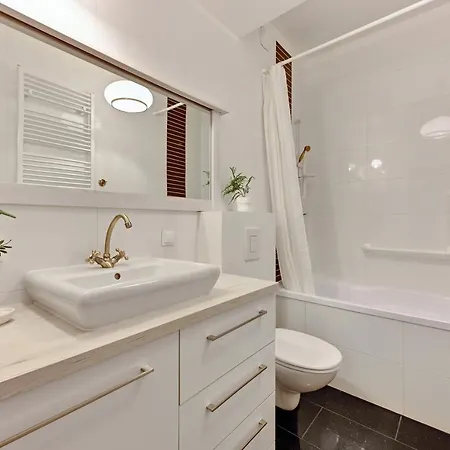 アパート Flatbook - Center A,b,c