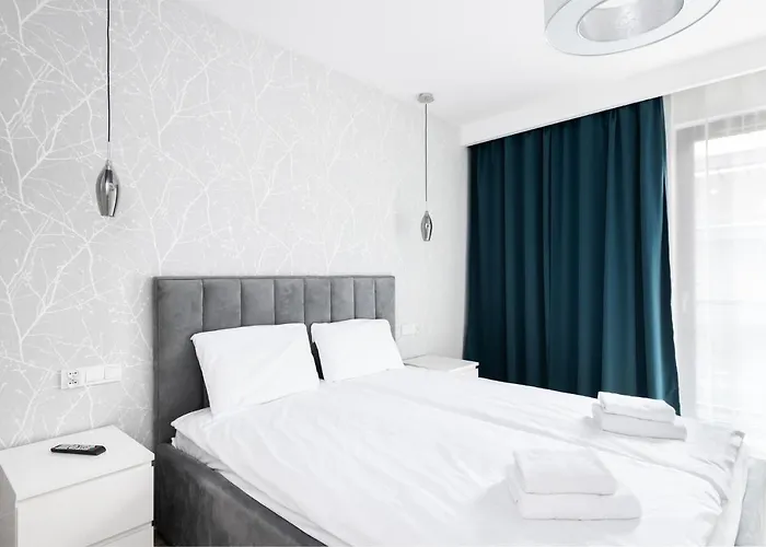 Flatbook - Center A,b,c Lejlighed Gdańsk